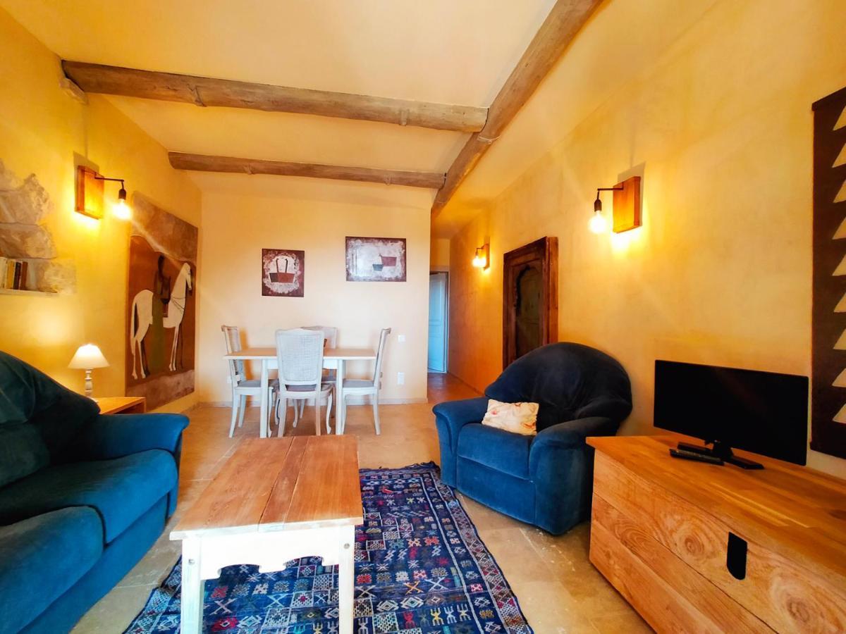 Mas Des Broussonnetiers Apartment Barjac  Exterior foto
